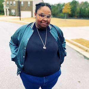 Meet your Posher, Briana